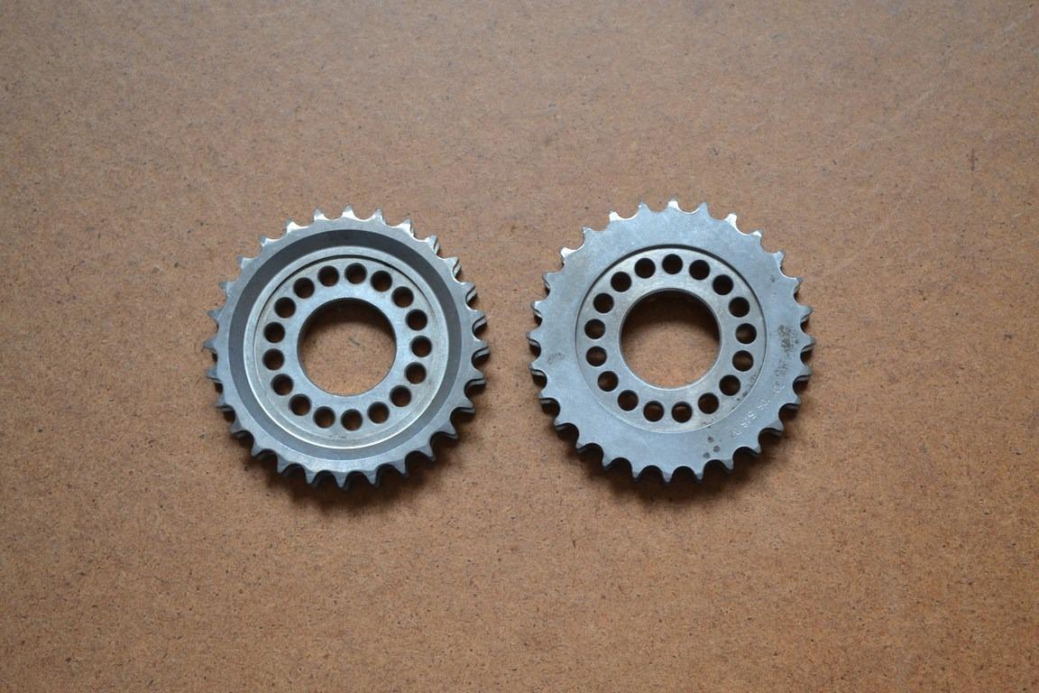 Paire pignons arbre à cames PORSCHE 911 2L7 RS LesAnciennes.com