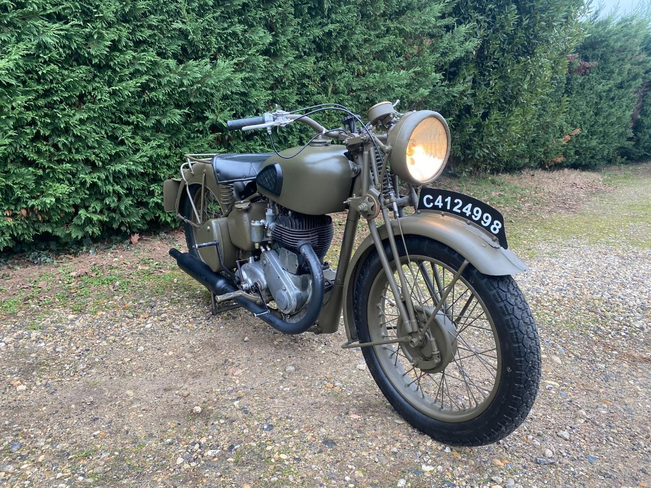 BSA M20 WM20 - 1940 LesAnciennes.com