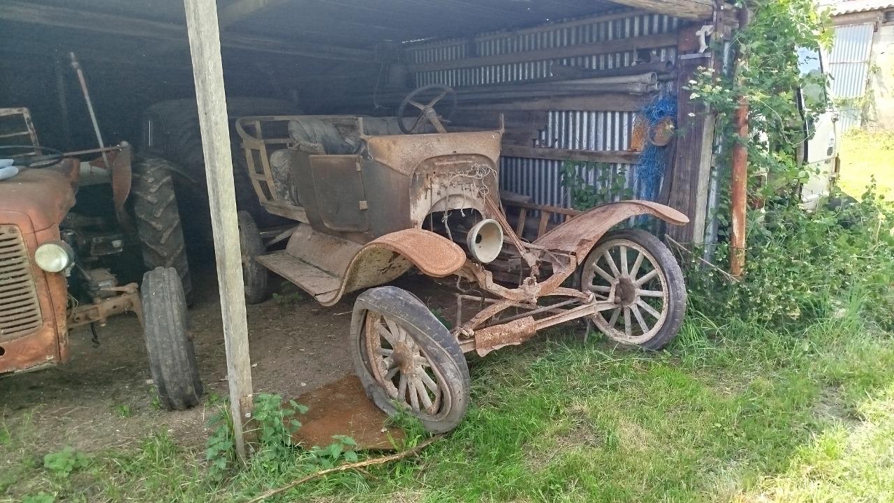 FORD T Torpedo - 1920 LesAnciennes.com