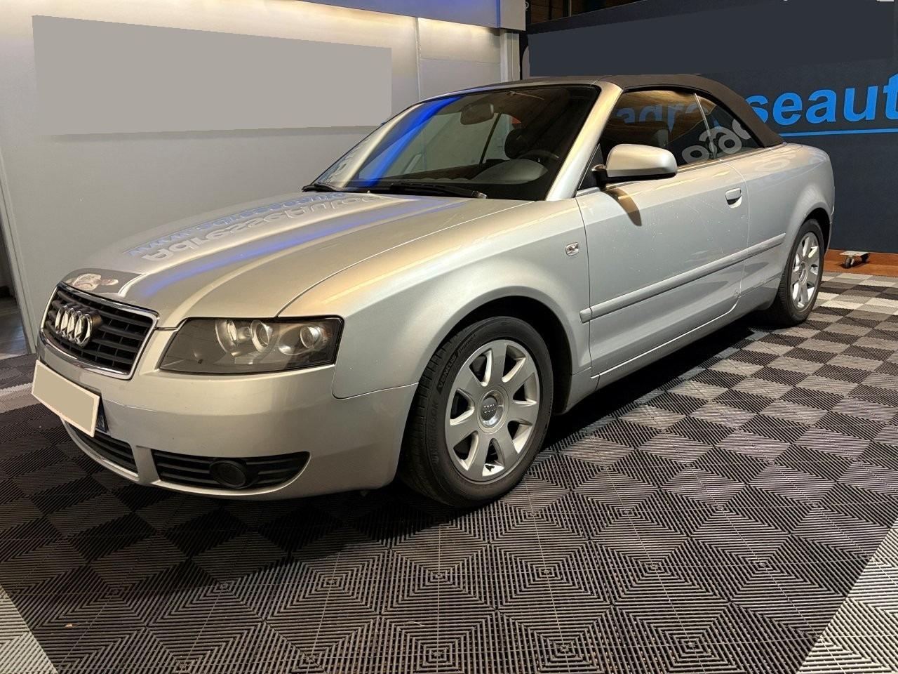 AUDI A4 CABRIOLET 1.8TURBO - 2003 LesAnciennes.com