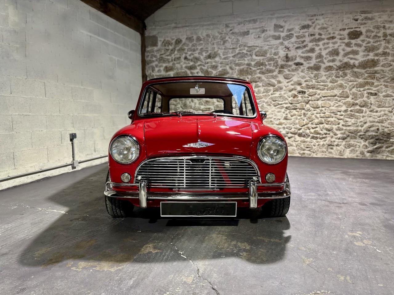 MINI Cooper 1275 S - 1966 LesAnciennes.com