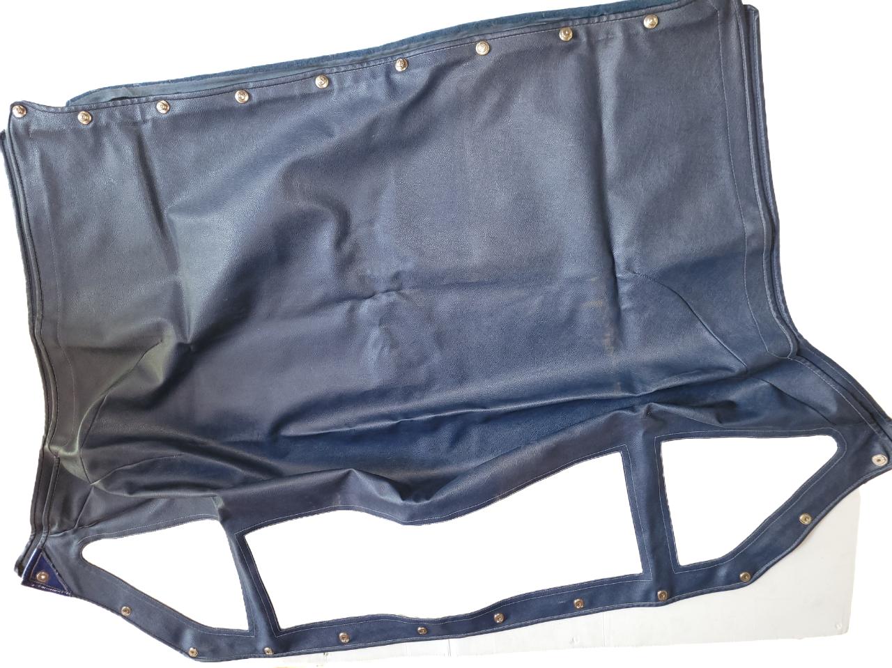 CAPOTE VYNILE BLEU TRIUMPH TR3A TR2 A TR3B LesAnciennes.com