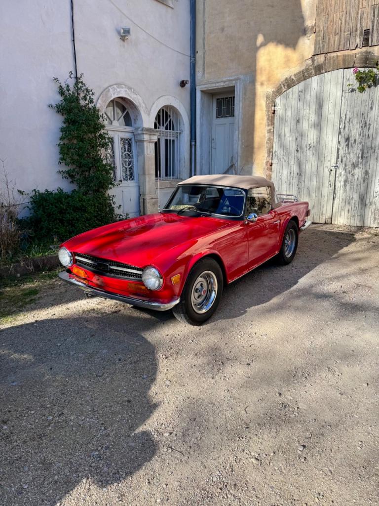 TRIUMPH TR6 Overdrive - 1973 LesAnciennes.com