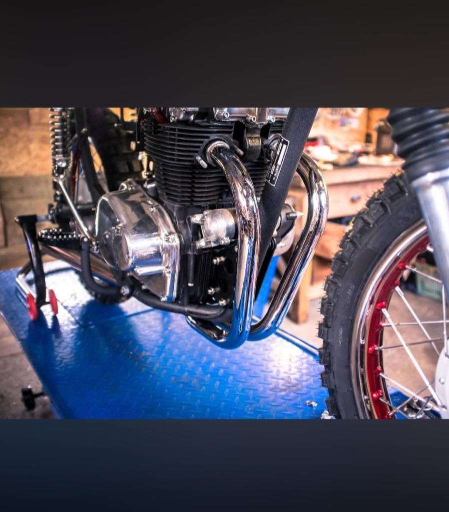 Ligne d'échappement HONDA CB 450 LesAnciennes.com