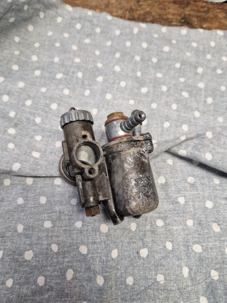 Carburateur DELLORTO ACMA Vespa LesAnciennes.com