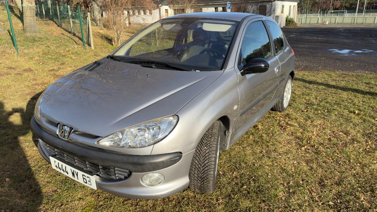 PEUGEOT 206 S16 - 2001 LesAnciennes.com