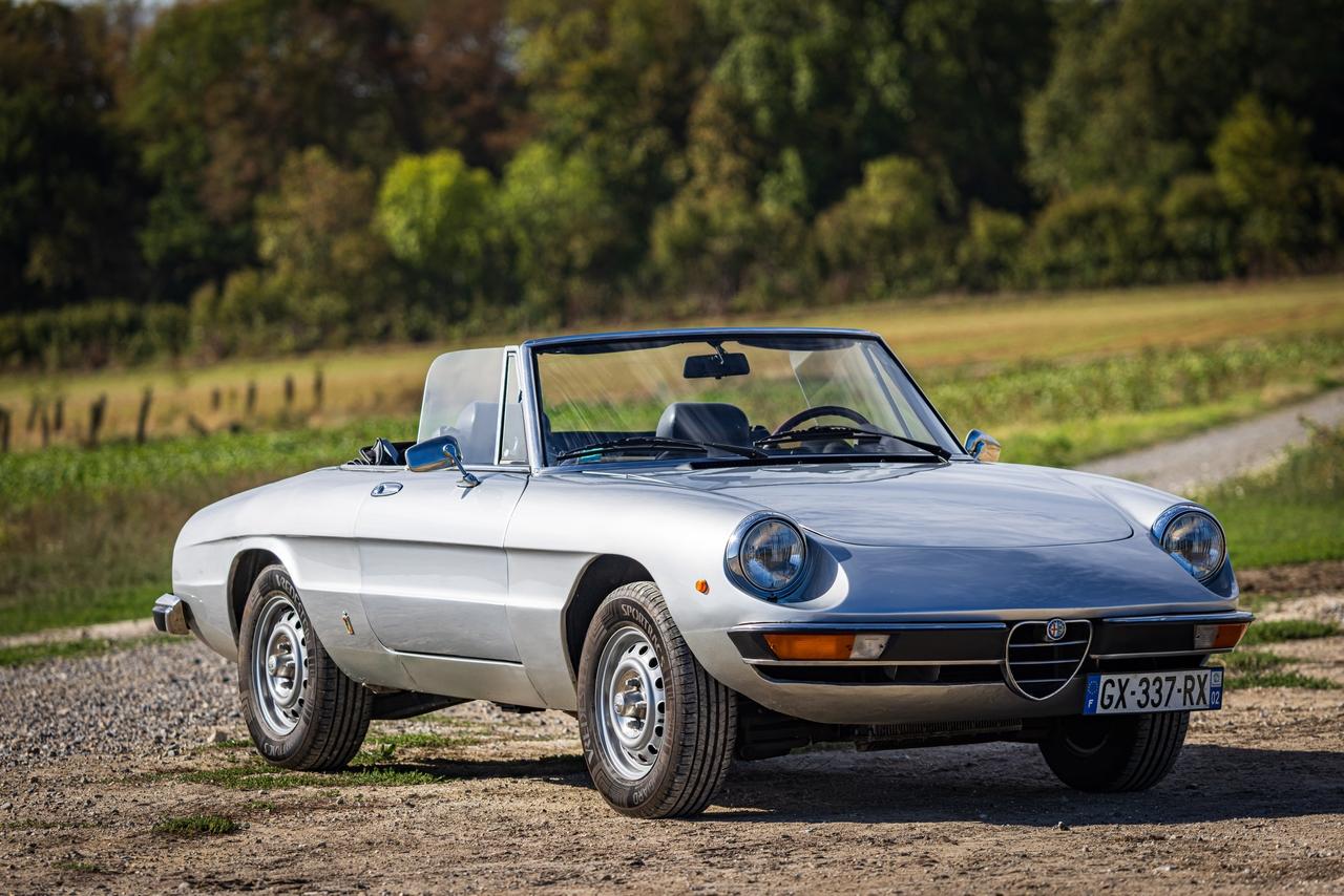 1982 Alfa Romeo Spider LesAnciennes.com