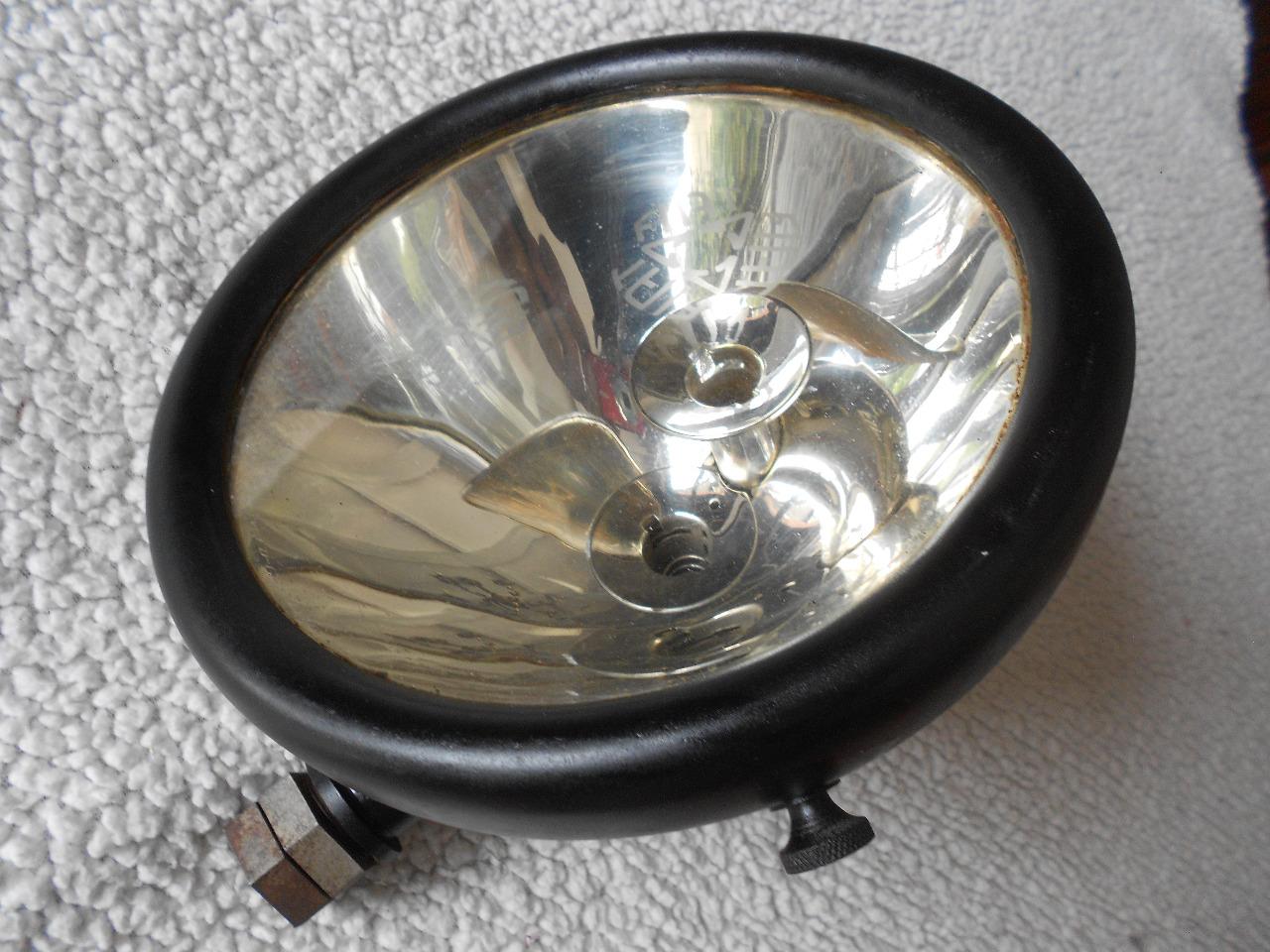Phare FIAT 509 berline torpedo LesAnciennes.com