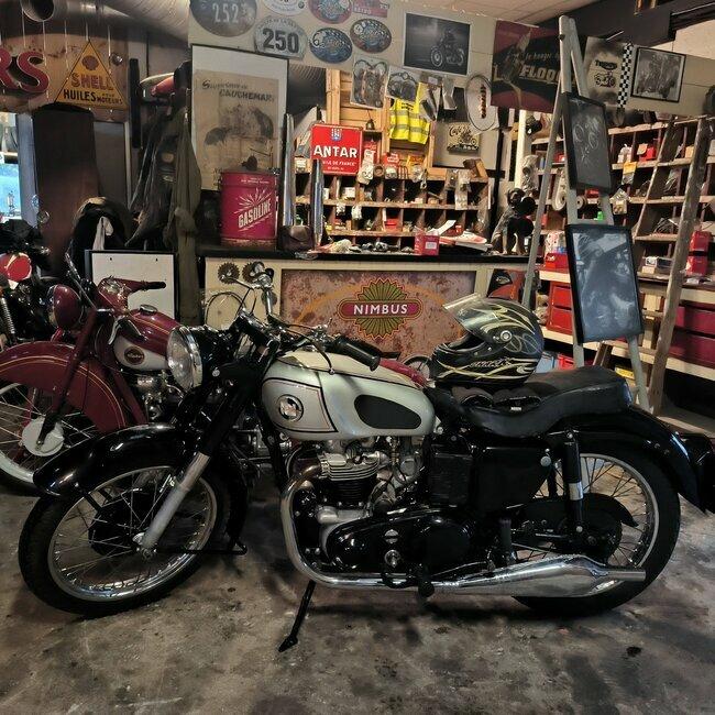 NORTON Model 7 (dominator) - 1955 LesAnciennes.com