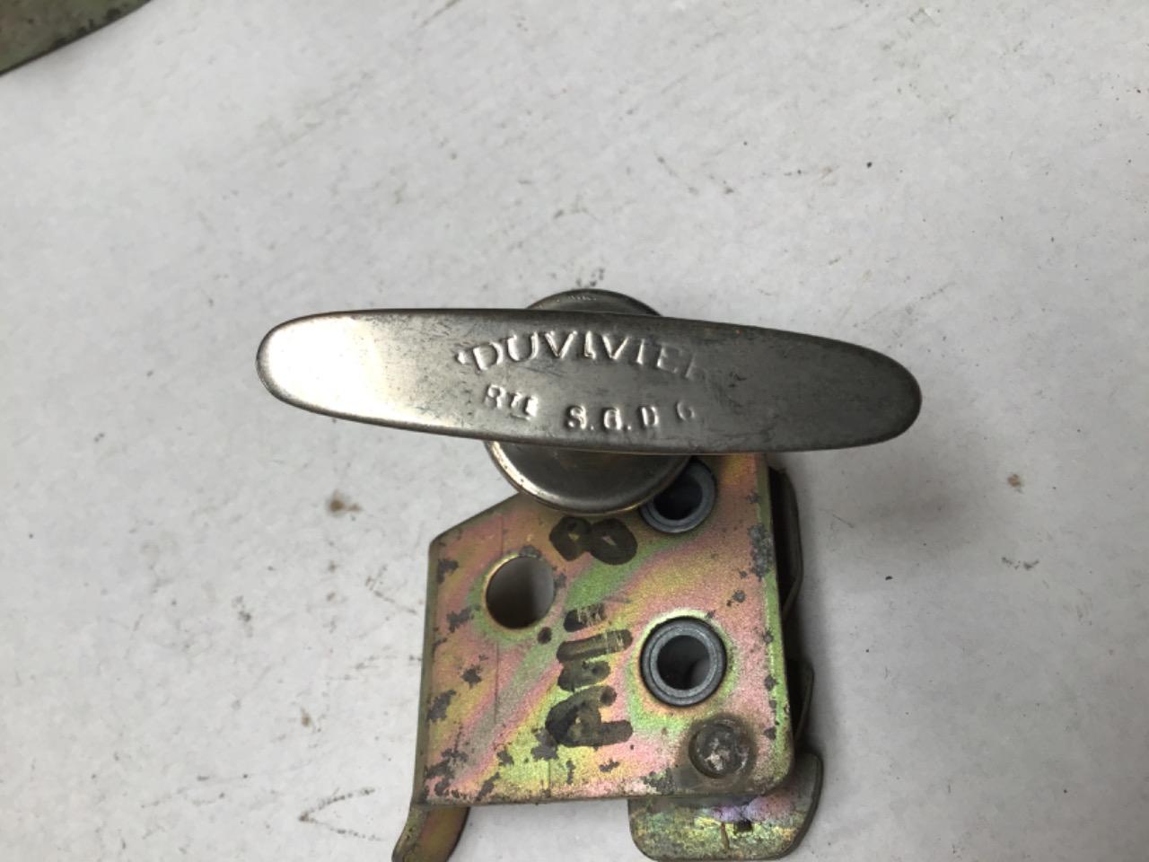 MOLETTE DUVIVIER PARE BRISE CITROEN B14/12/TORPEDO LesAnciennes.com