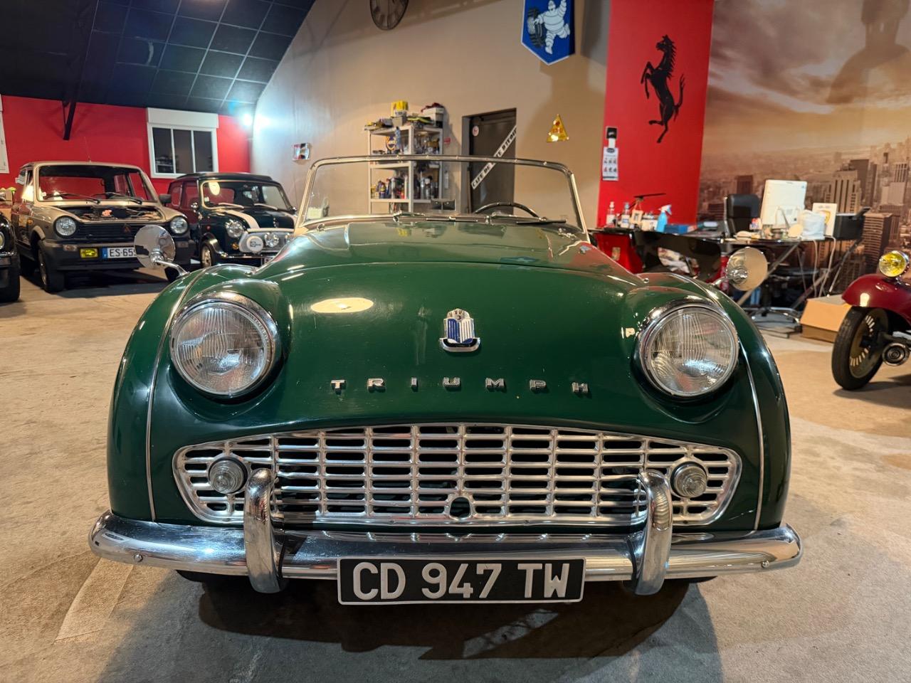 TRIUMPH TR3 - 1969 LesAnciennes.com