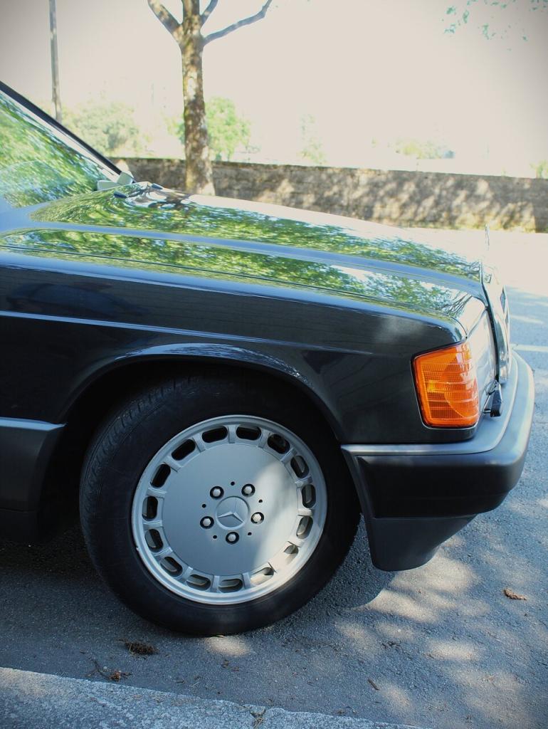 MERCEDES 190 E 2.6 Sportline - 1989 LesAnciennes.com