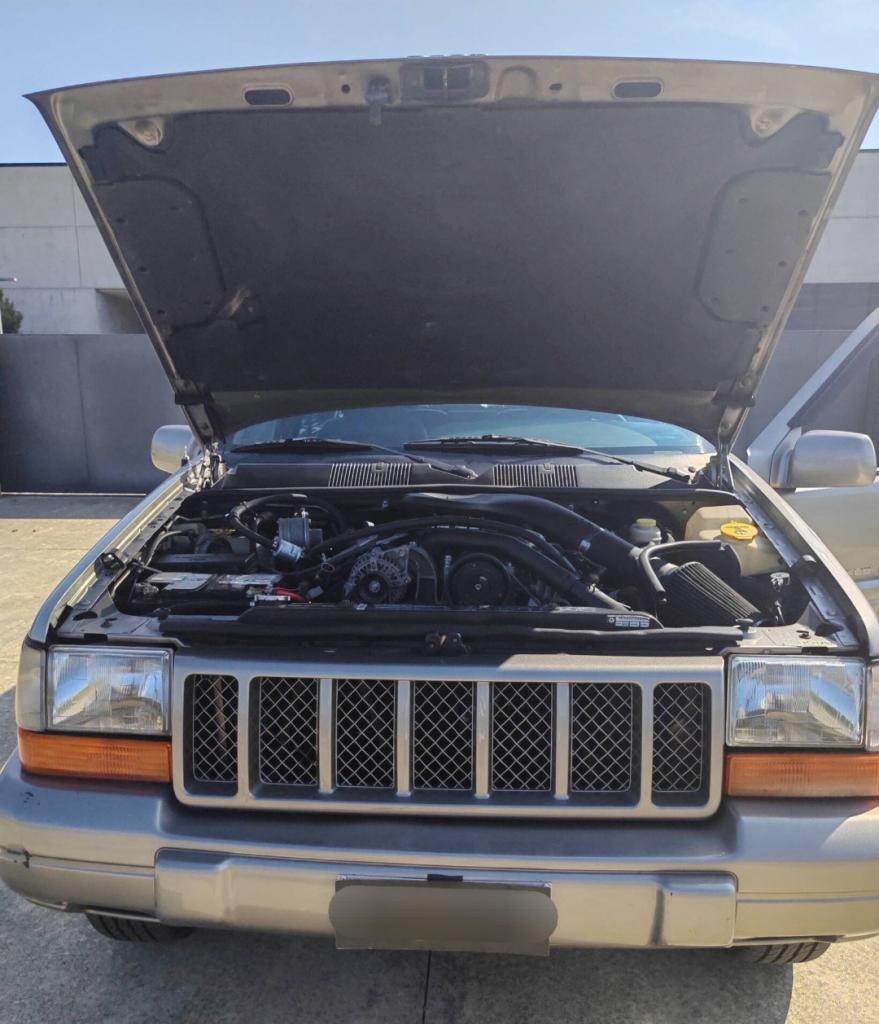 JEEP GRAND CHEROKEE ZJ 5.9 Limited LX 241cv - 1998 LesAnciennes.com