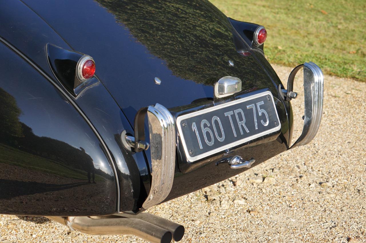 JAGUAR XK120 Cabriolet - 1952 LesAnciennes.com