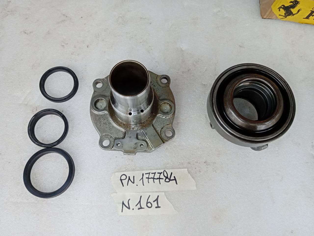 Ensemble de butée pour Ferrari 355, 348, Mondial T LesAnciennes.com