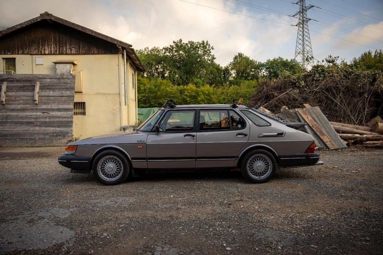 SAAB 900 Turbo S 16V - 1993 LesAnciennes.com