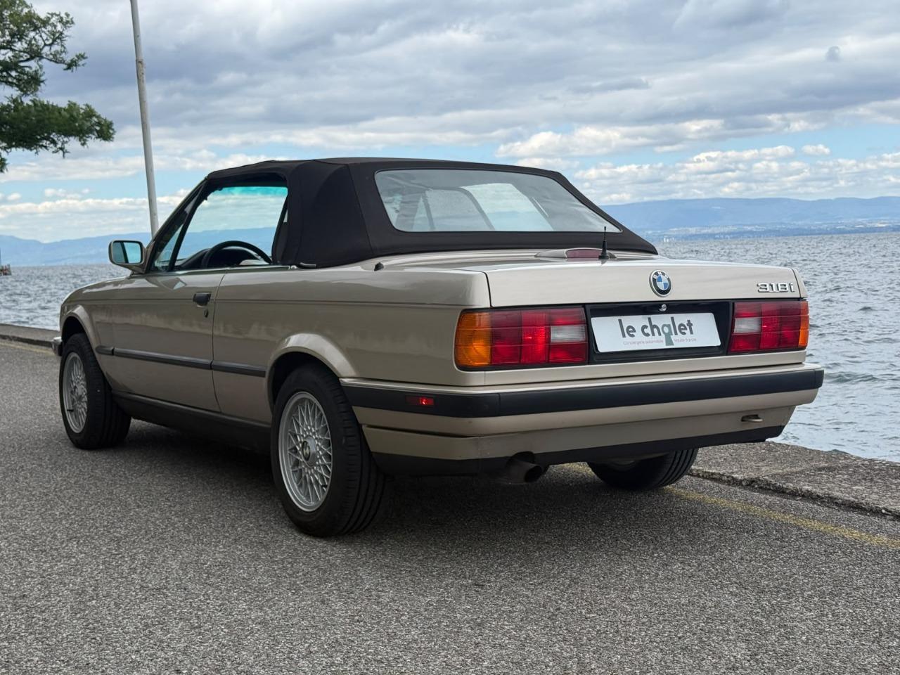 BMW 318 318is cabriolet - 1991 LesAnciennes.com