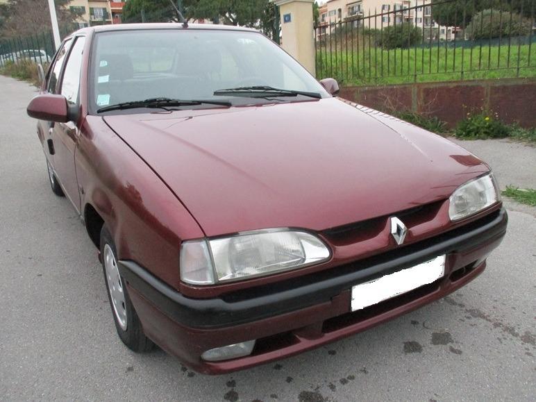 RENAULT 19 (R19) 1800 RT - 1994 LesAnciennes.com