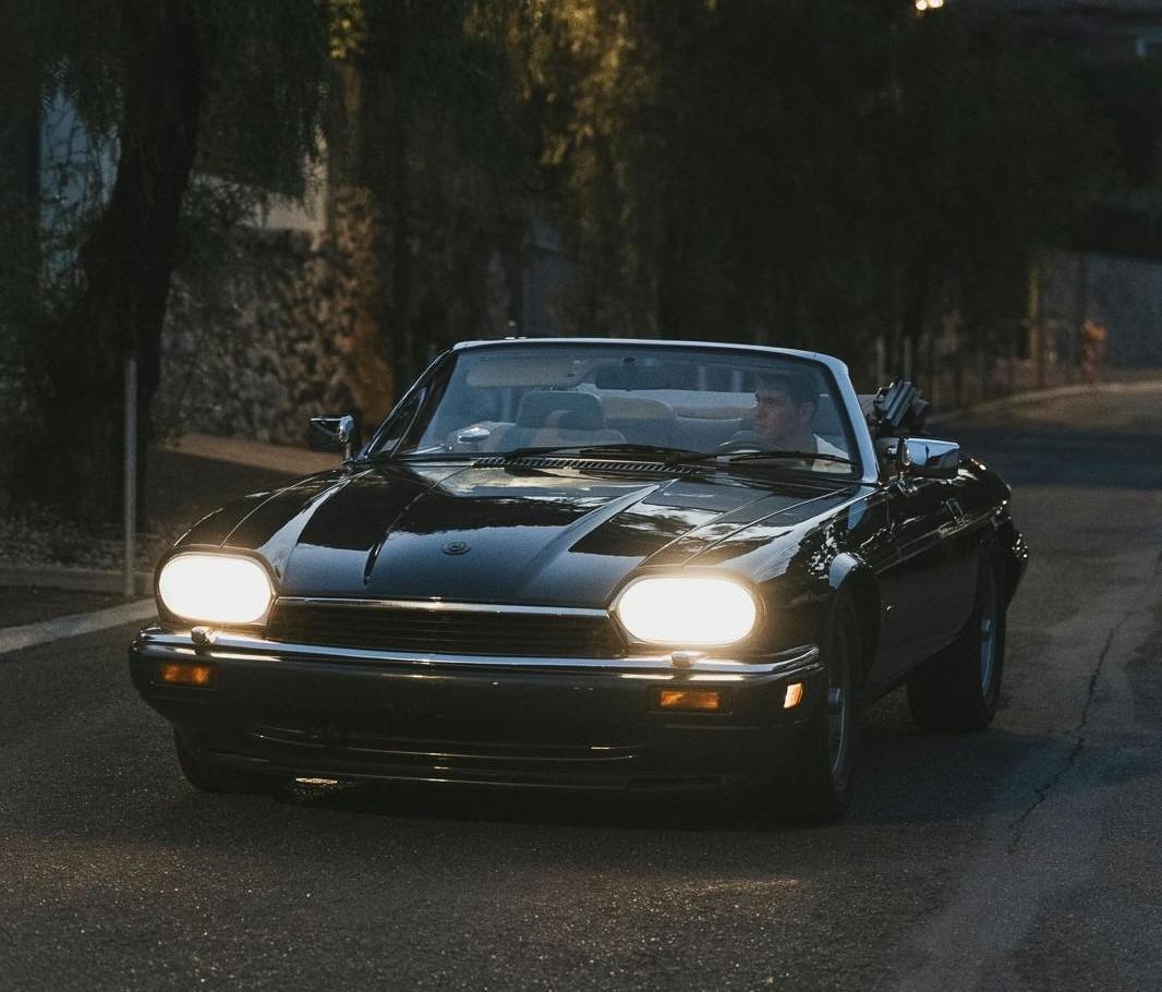JAGUAR XJS Cabriolet - 1994 LesAnciennes.com