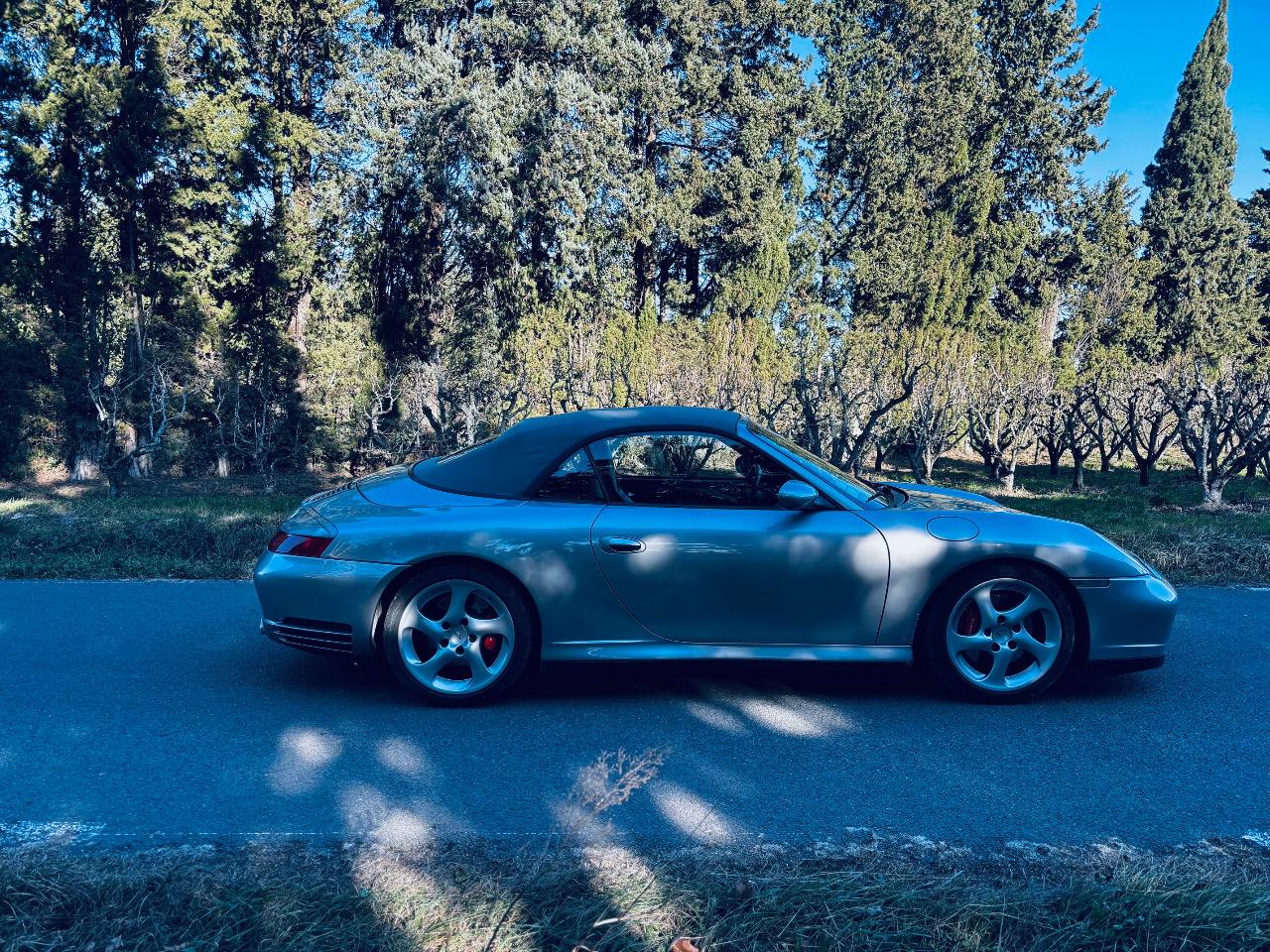 PORSCHE 911 996 Carrera 4S FR - 2005 LesAnciennes.com