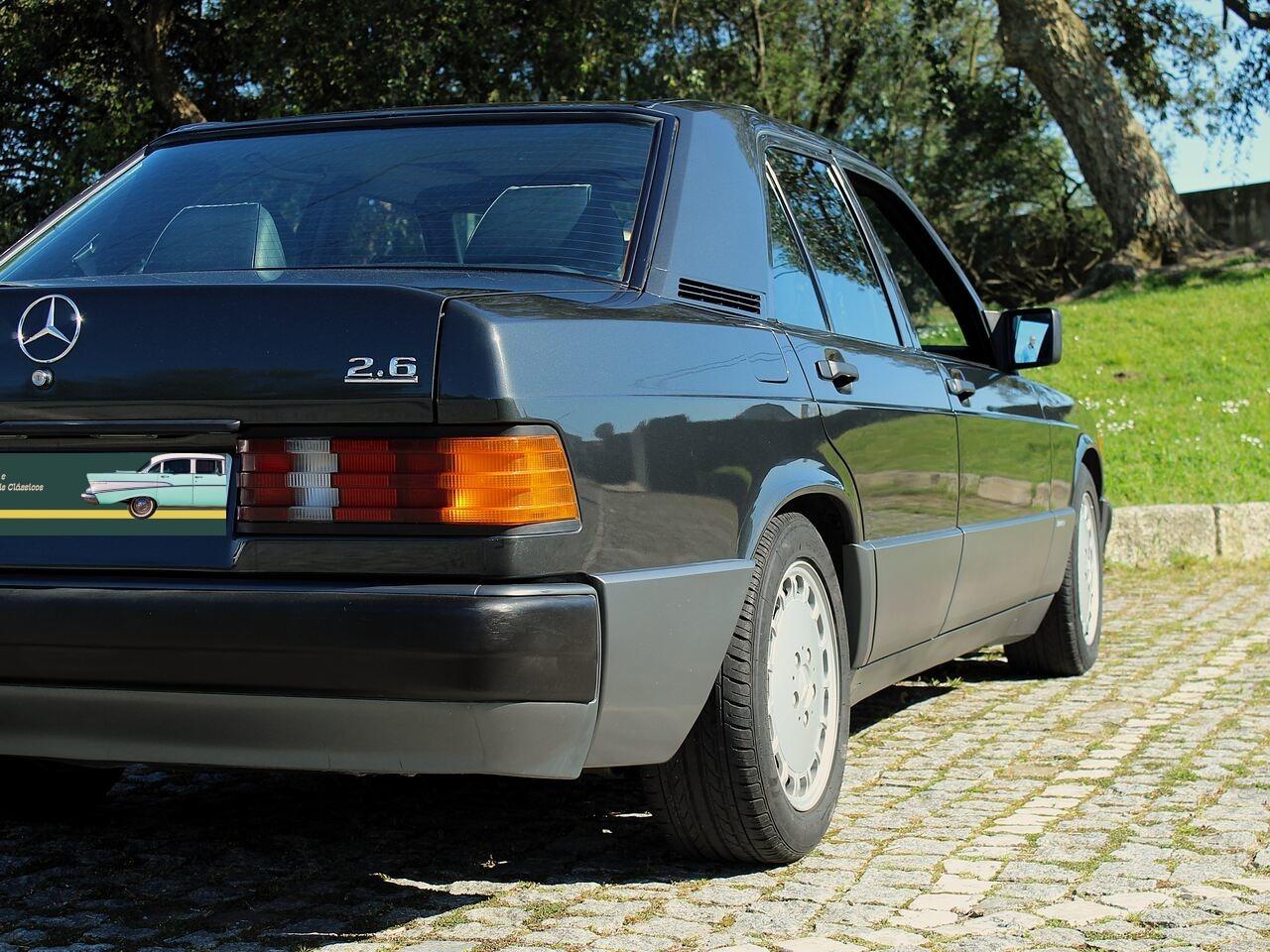 MERCEDES 190 E 2.6 Sportline - 1989 LesAnciennes.com