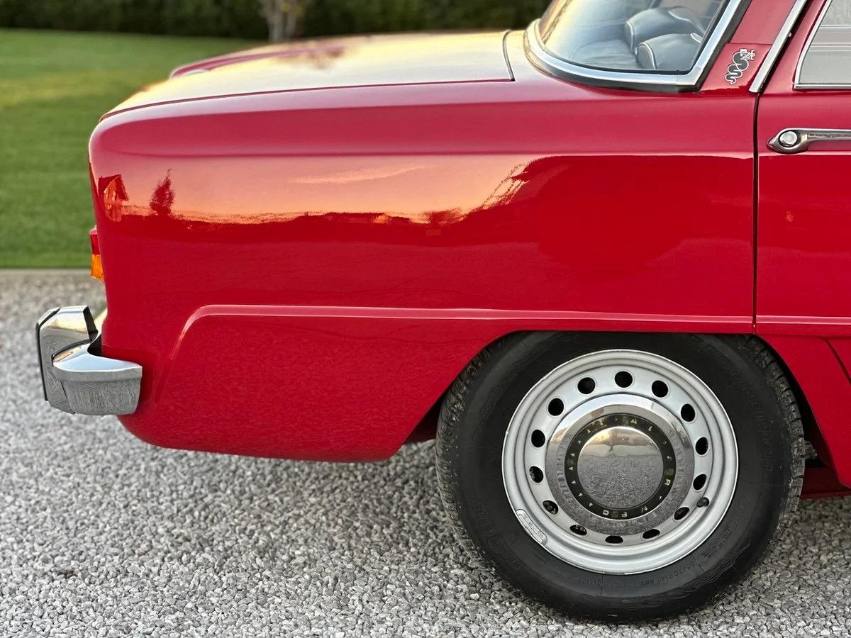 ALFA ROMEO Giulia 1600 SUPER BISCIONE - 1972 LesAnciennes.com