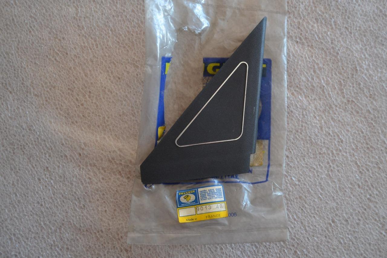 Enjoliveur intérieur rétroviseur DTPEUGEOT 305 505 LesAnciennes.com