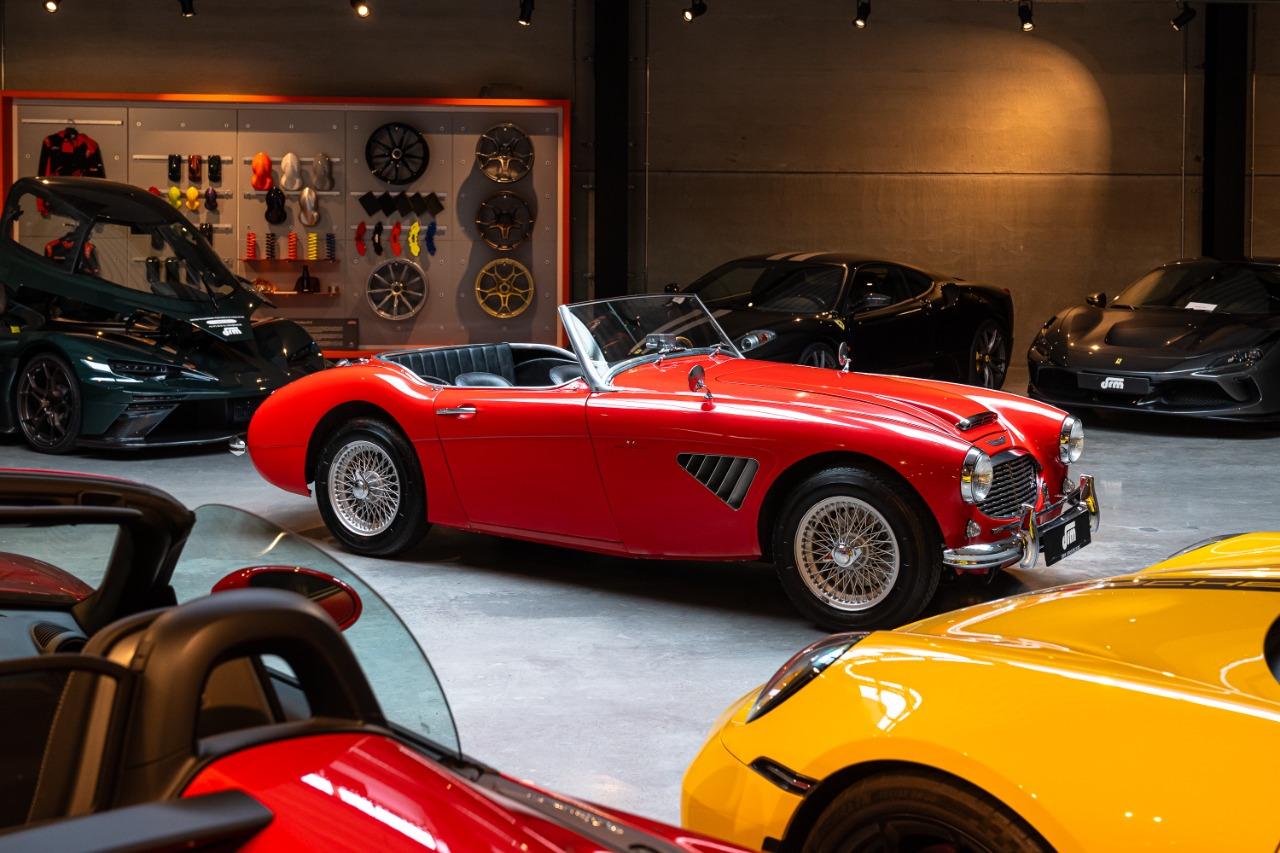 AUSTIN HEALEY 3000 Mk1 BT7 2+2 - 1961 LesAnciennes.com