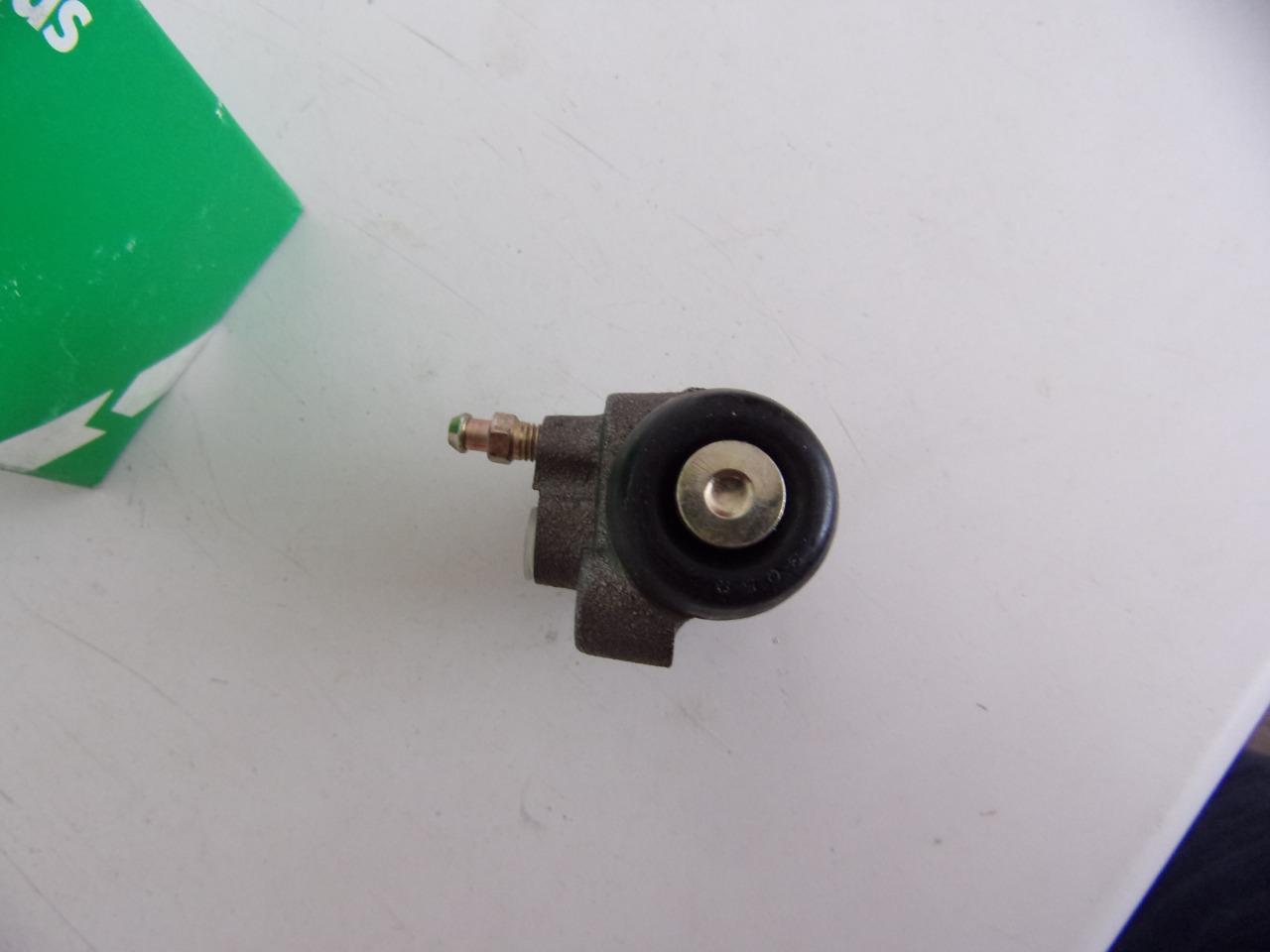 Cylindres de roue BWH130 pour 204-304-Talbot LesAnciennes.com
