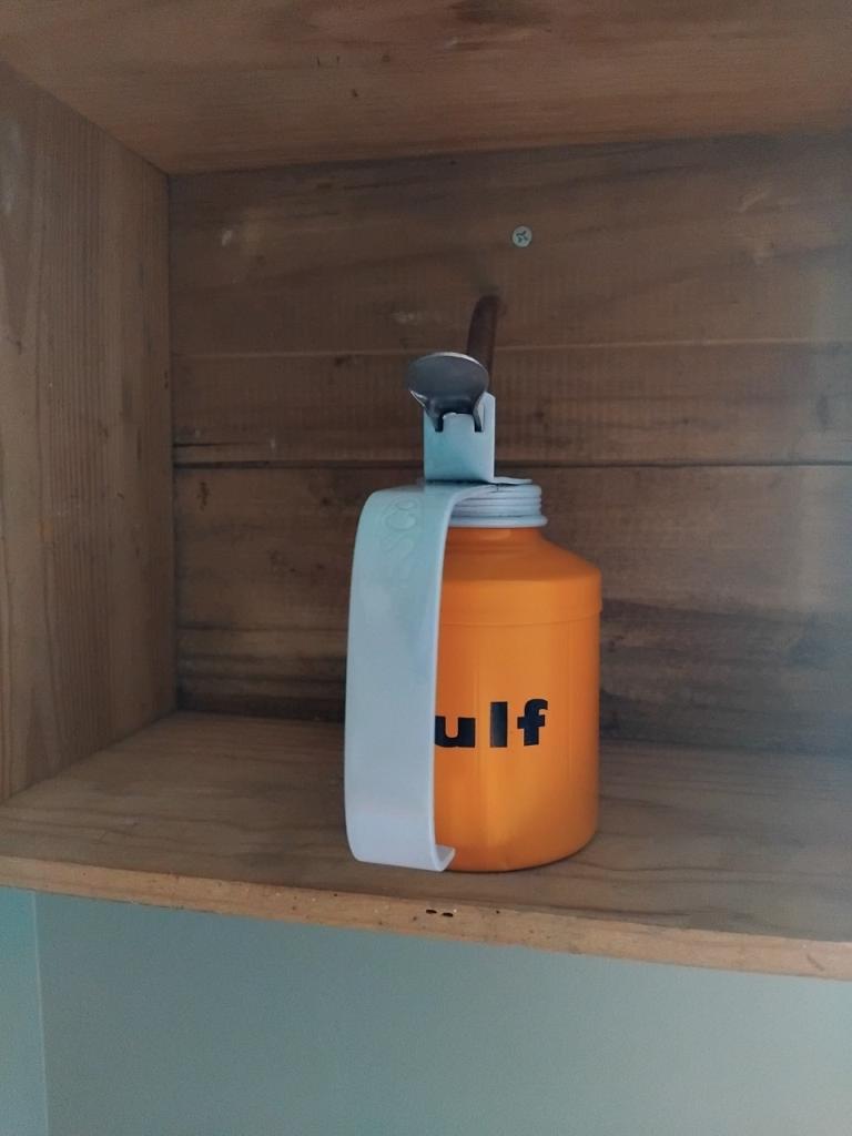 Vend ancienne burette deco gulf LesAnciennes.com