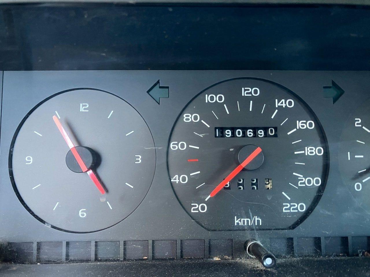 VOLVO 740 GL 2.3 116 cv - 1988 LesAnciennes.com