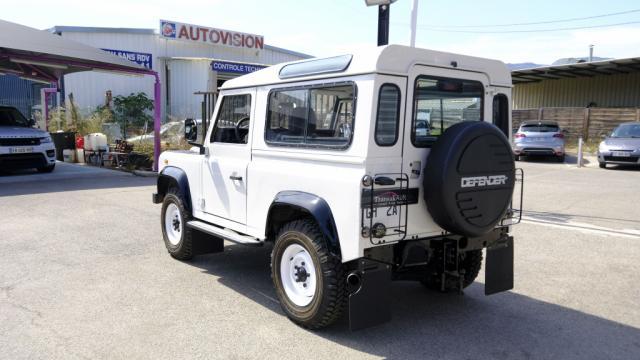 LAND ROVER Defender 90 LAND-ROVER Td5 Mark II - 20 LesAnciennes.com