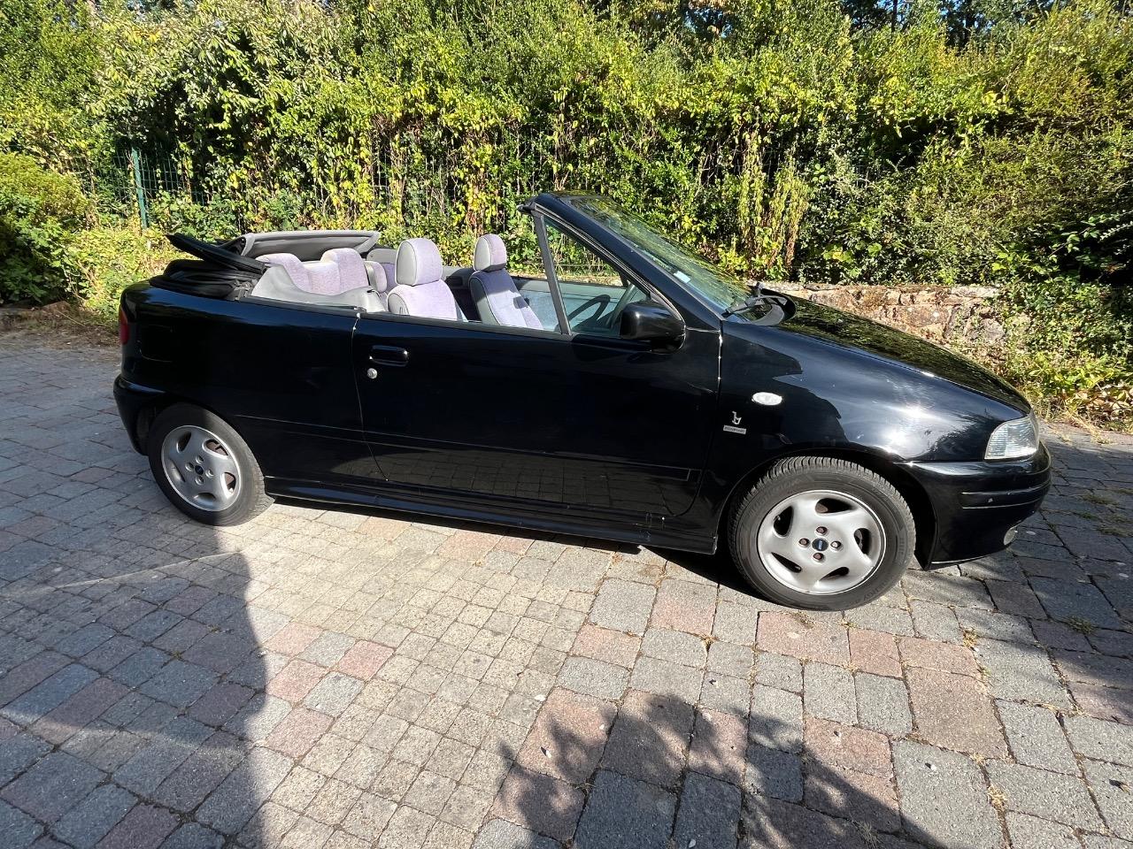 FIAT Punto Cabriolet - 1996 LesAnciennes.com