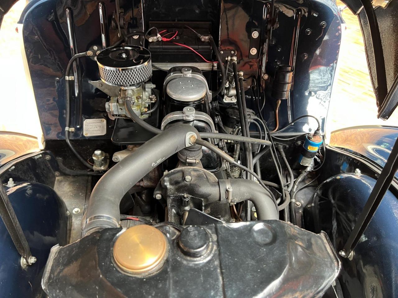 ROSENGART Supertraction LR 539 Grand Luxe - 1939 LesAnciennes.com