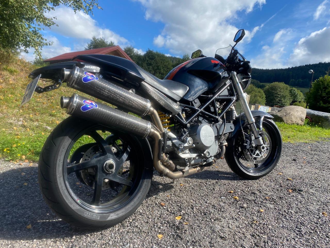 DUCATI Monster 800 S2R - 2005 LesAnciennes.com