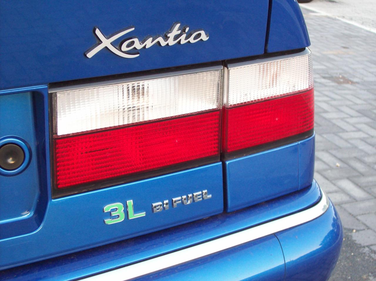 CITROEN Xantia V6 Auto GPL - 1999 LesAnciennes.com