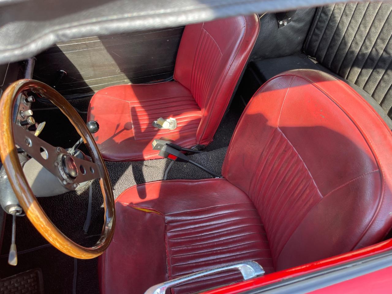 TRIUMPH TR4 - 1964 LesAnciennes.com