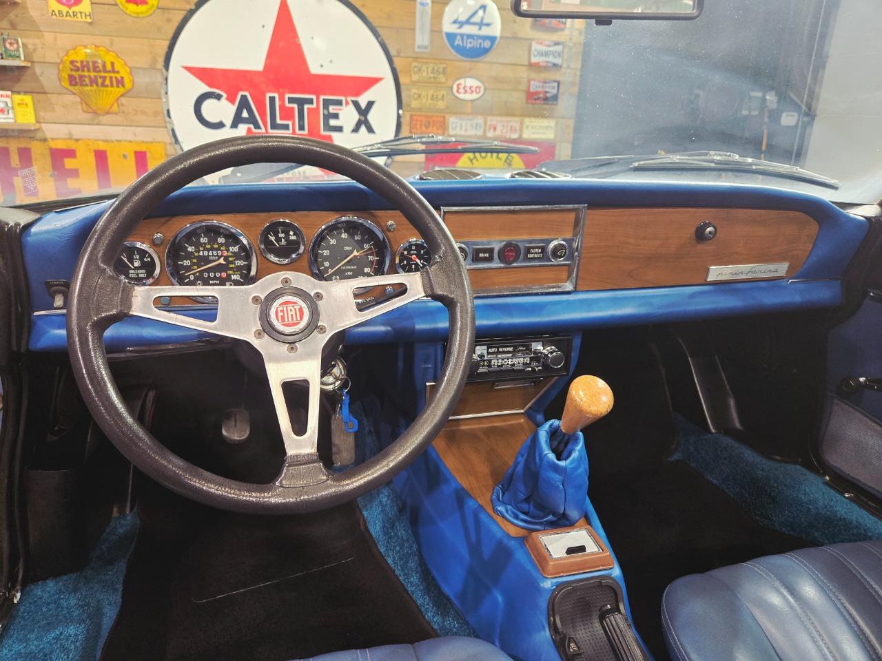 FIAT 124 Spider 2.0 - 1979 LesAnciennes.com