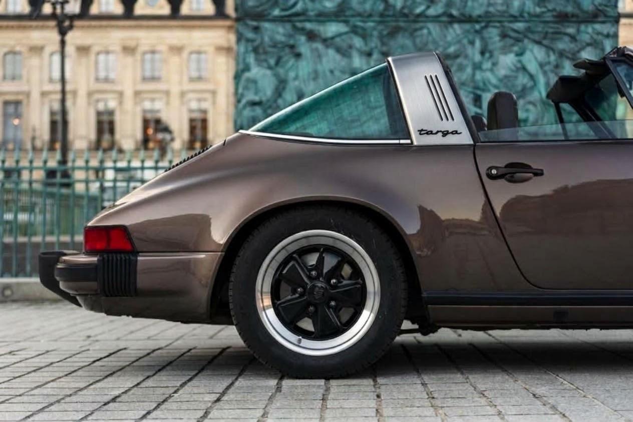 PORSCHE 911 3.0 SC Targa - 1978 LesAnciennes.com