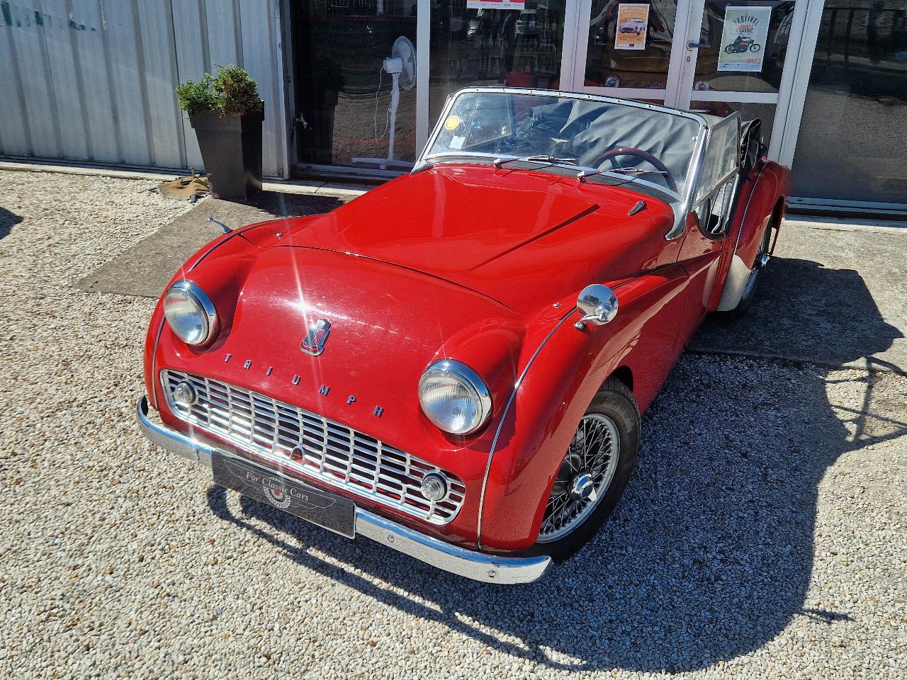 TRIUMPH TR3 CABRIOLET - 1958 LesAnciennes.com