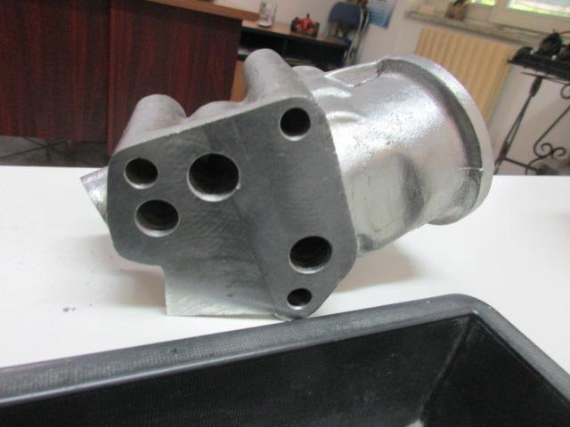 Support de filtre à huile pour Ferrari Dino 246 GT LesAnciennes.com