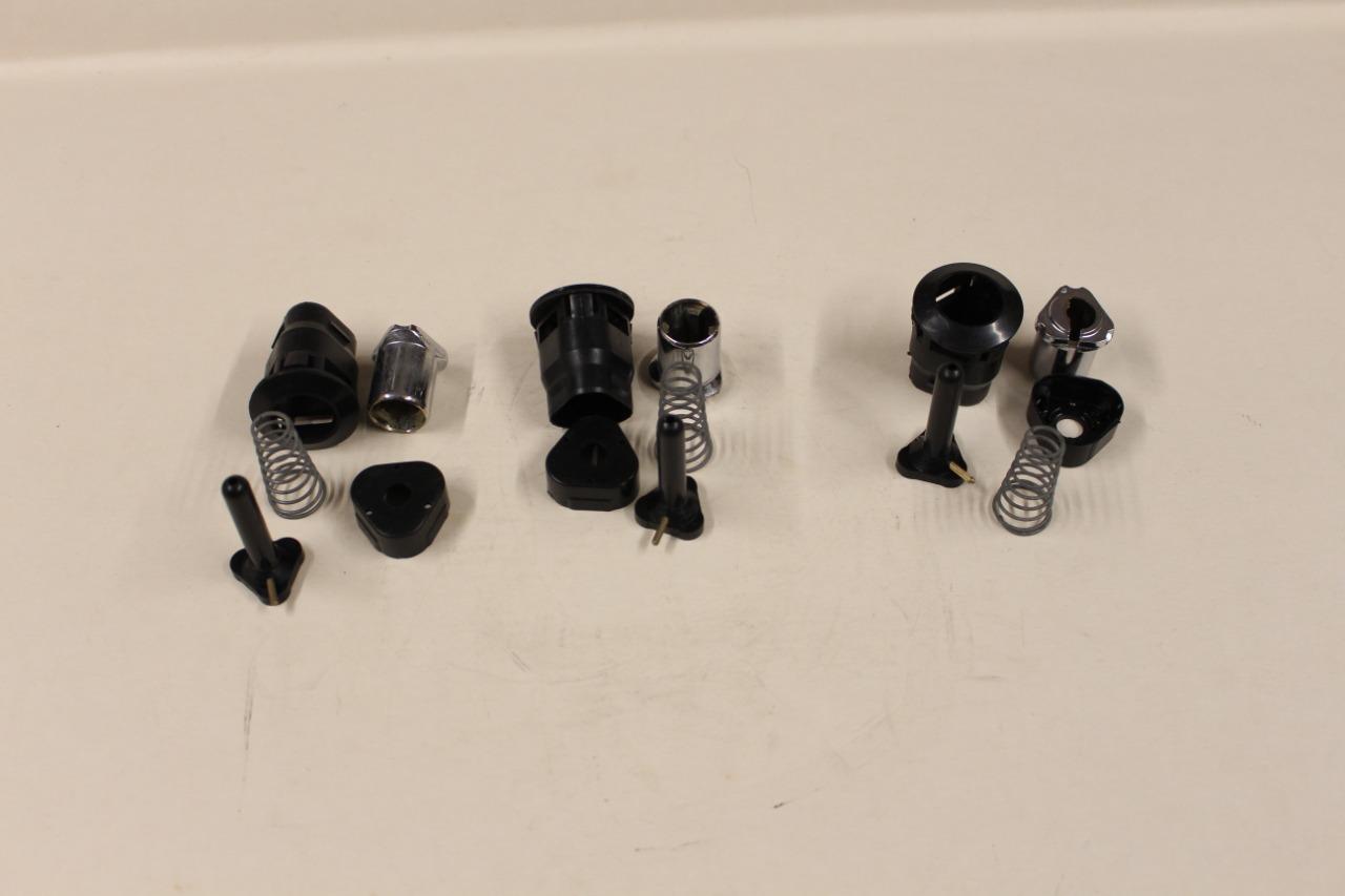 Kit de serrure RENAULT 5 (R5) autre LesAnciennes.com