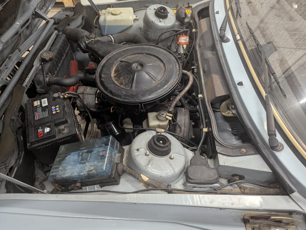 BMW 315 e21 - 1983 LesAnciennes.com