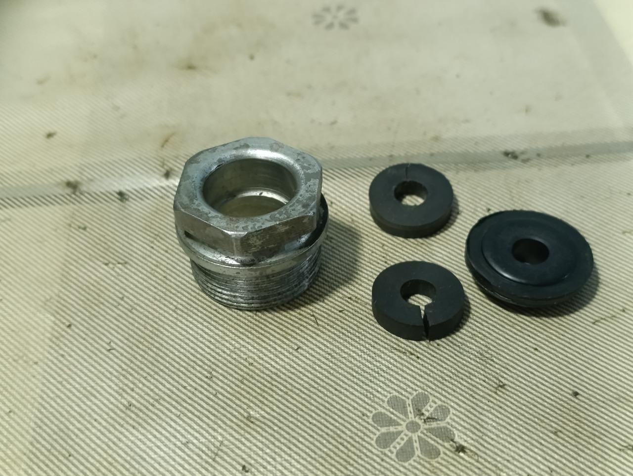 Presse-étoupe DUCATI 250 350 Scrambler Vento LesAnciennes.com