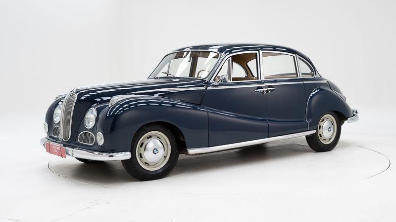 BMW 502 - 1955 LesAnciennes.com