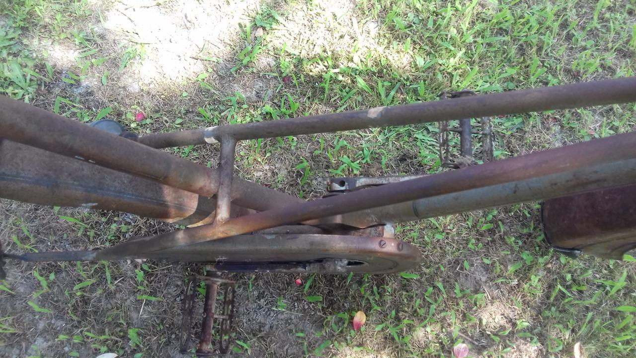 Pièces MANDILLE ET ROUX LesAnciennes.com