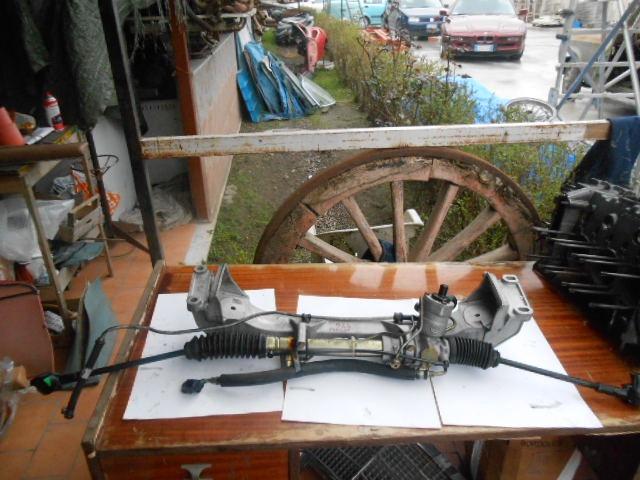 Boîtier de direction et berceau Porsche 944 Cabrio LesAnciennes.com