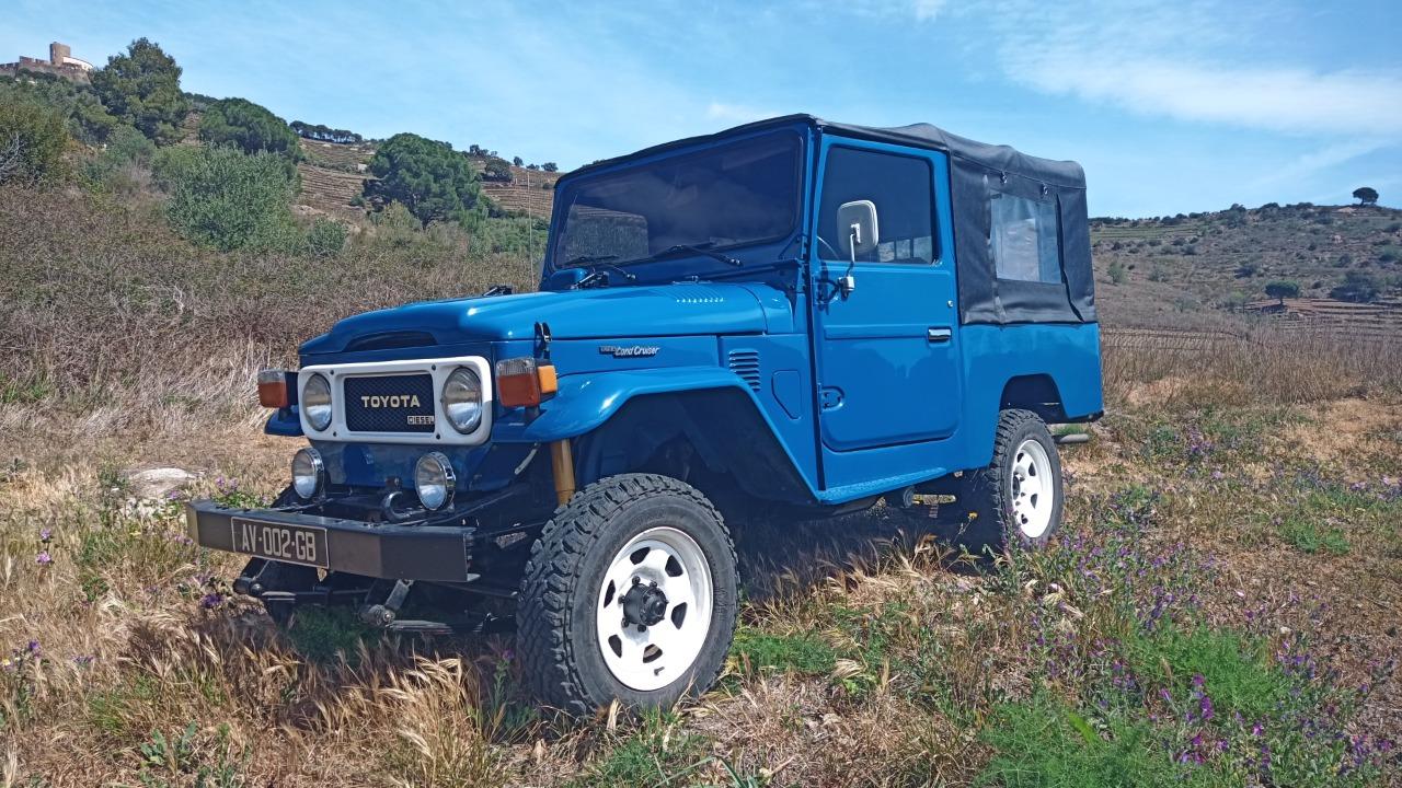 TOYOTA Land Cruiser BJ 46 Bâché - 1982 LesAnciennes.com