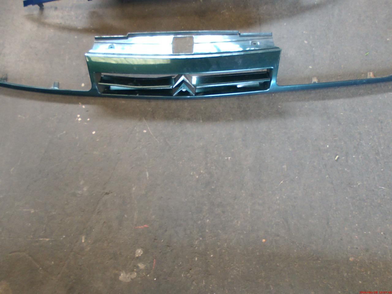 Calandre CITROEN xantia 1 LesAnciennes.com