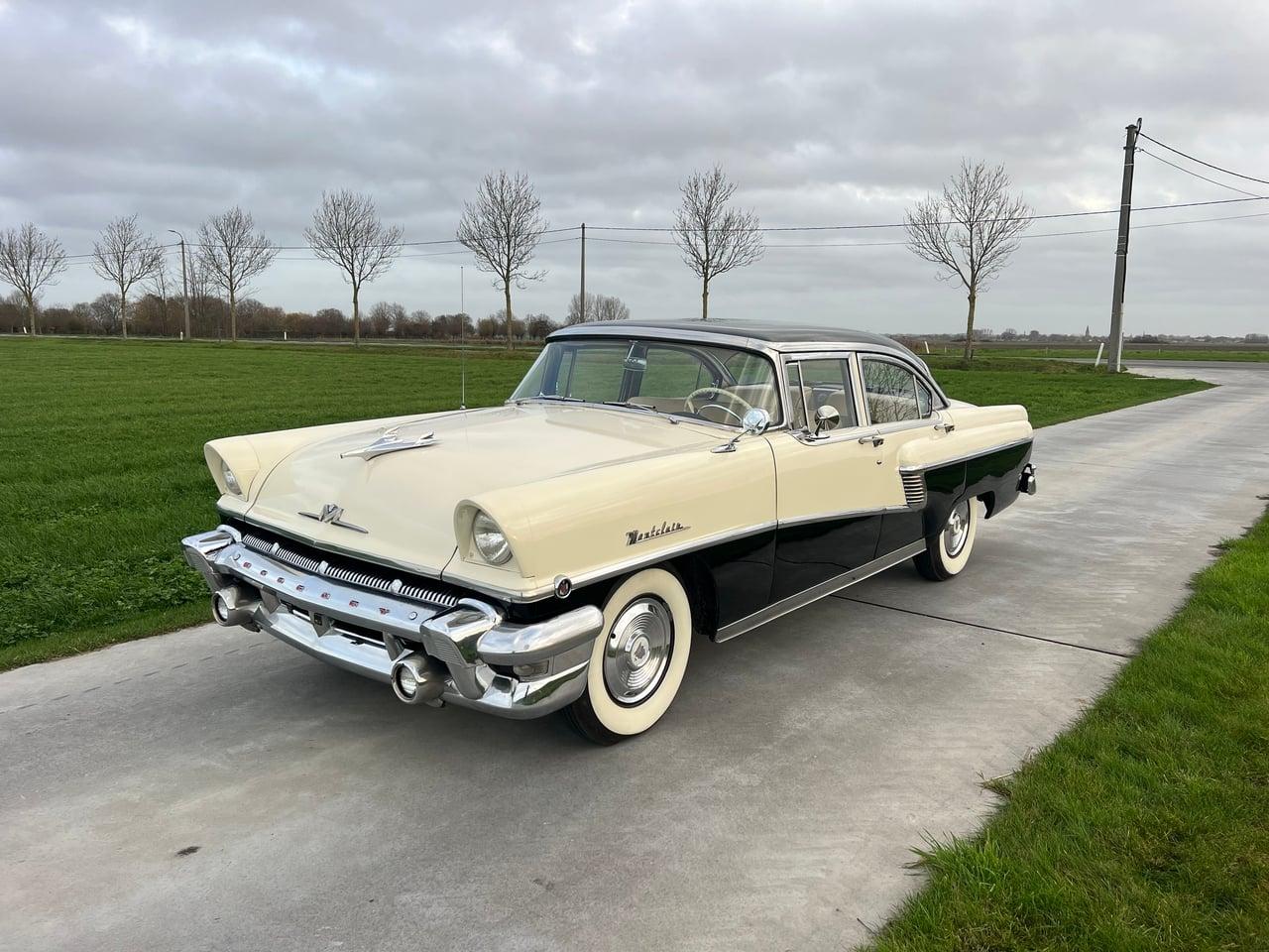 1956 Mercury Montclair LesAnciennes.com